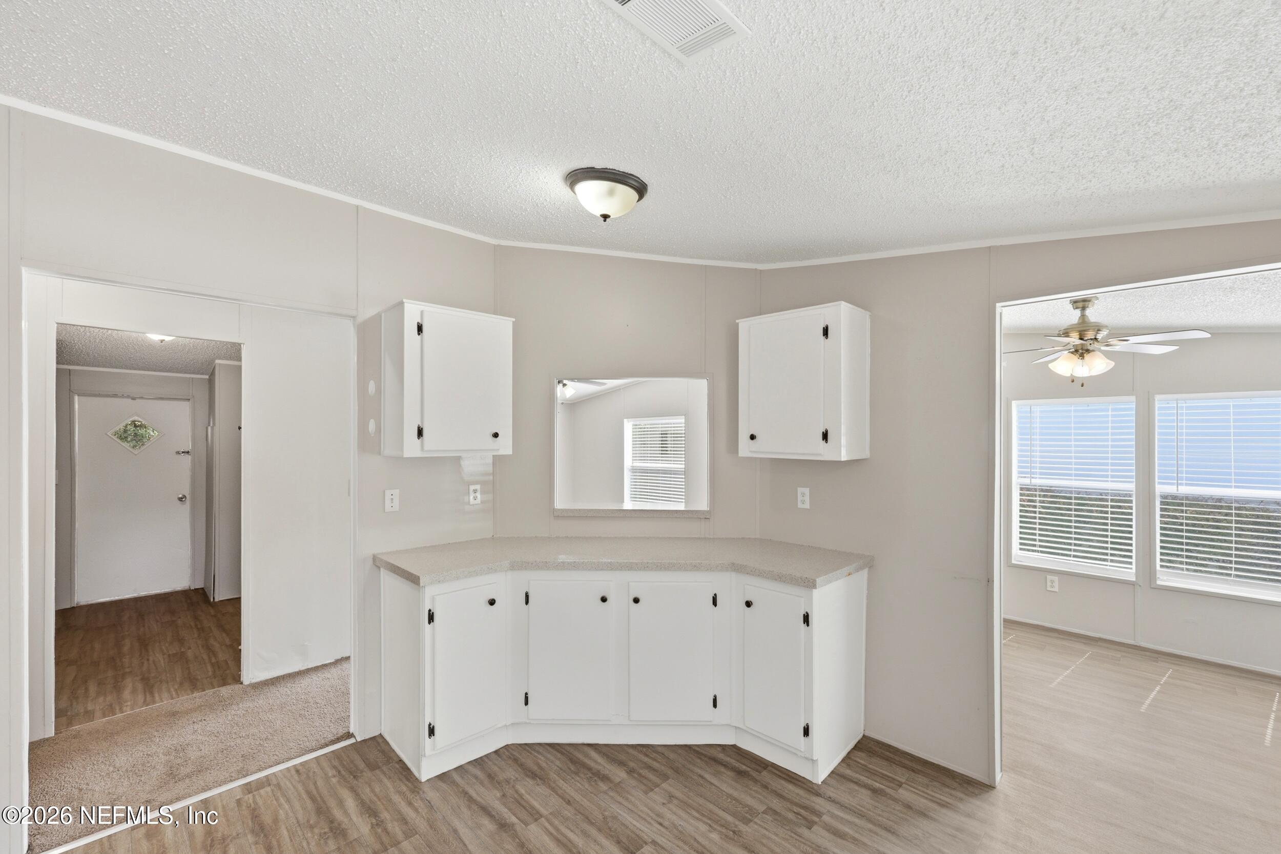 2081 Chaffee Road South, Unit 179 Jacksonville, FL 32221 - Photo 9 of 34 Kitchen