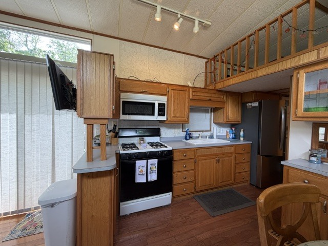 2795 East 28th Road Marseilles, IL 61341 - Photo 9 of 61