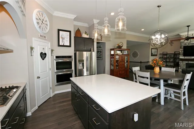 $550,000 | 494 Cambridge Manor Drive, Wentzville, MO 63385