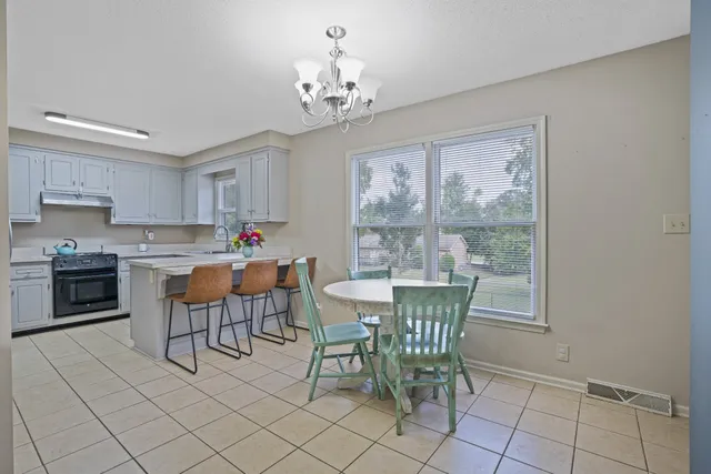 $373,000 | 153 Old Farmers Road, Clarksville, TN 37043