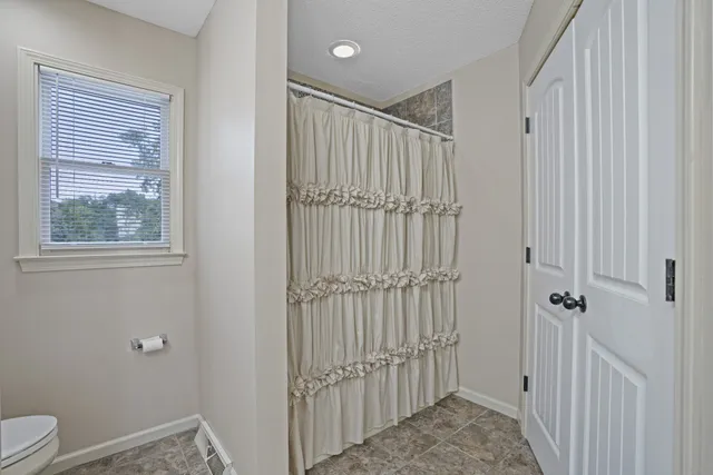 $373,000 | 153 Old Farmers Road, Clarksville, TN 37043