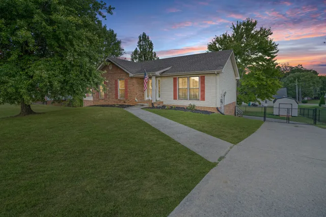 $373,000 | 153 Old Farmers Road, Clarksville, TN 37043