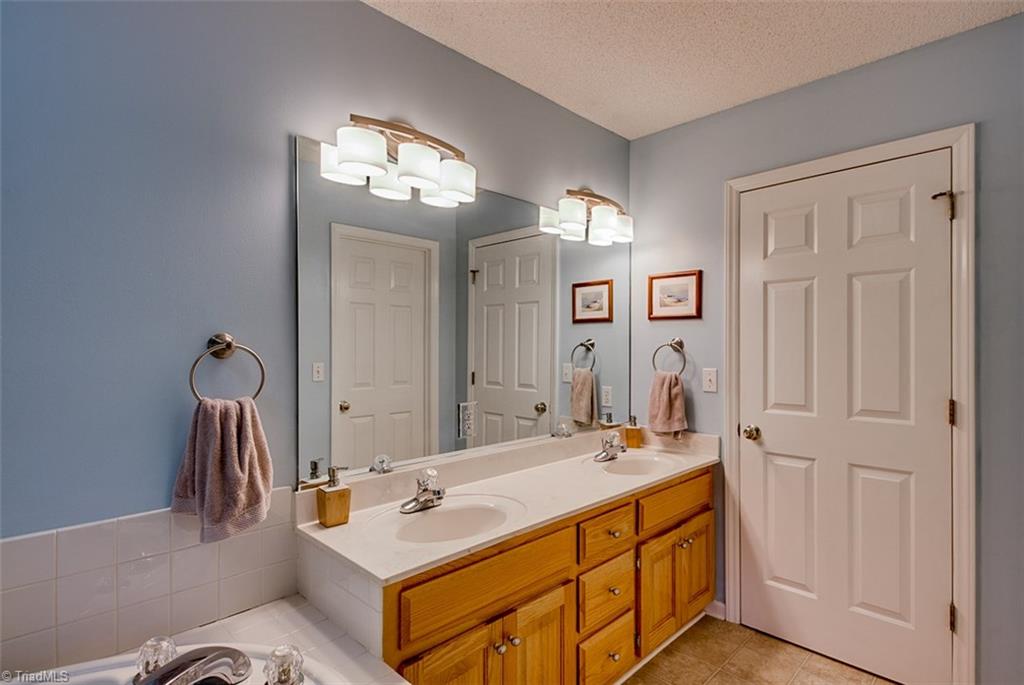 5553 Woodstream Road Randleman, NC 27317 - Photo 16 of 30 Gallery Image 16