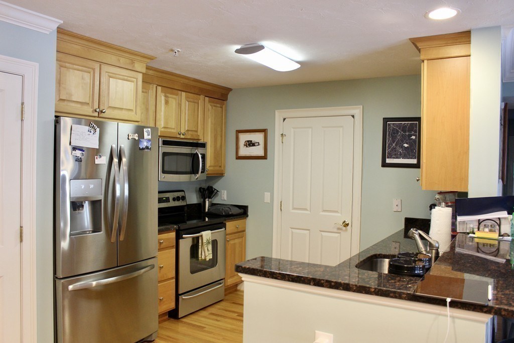 22 Maple Street, Unit A Canton, MA 02021 - Photo 9 of 25