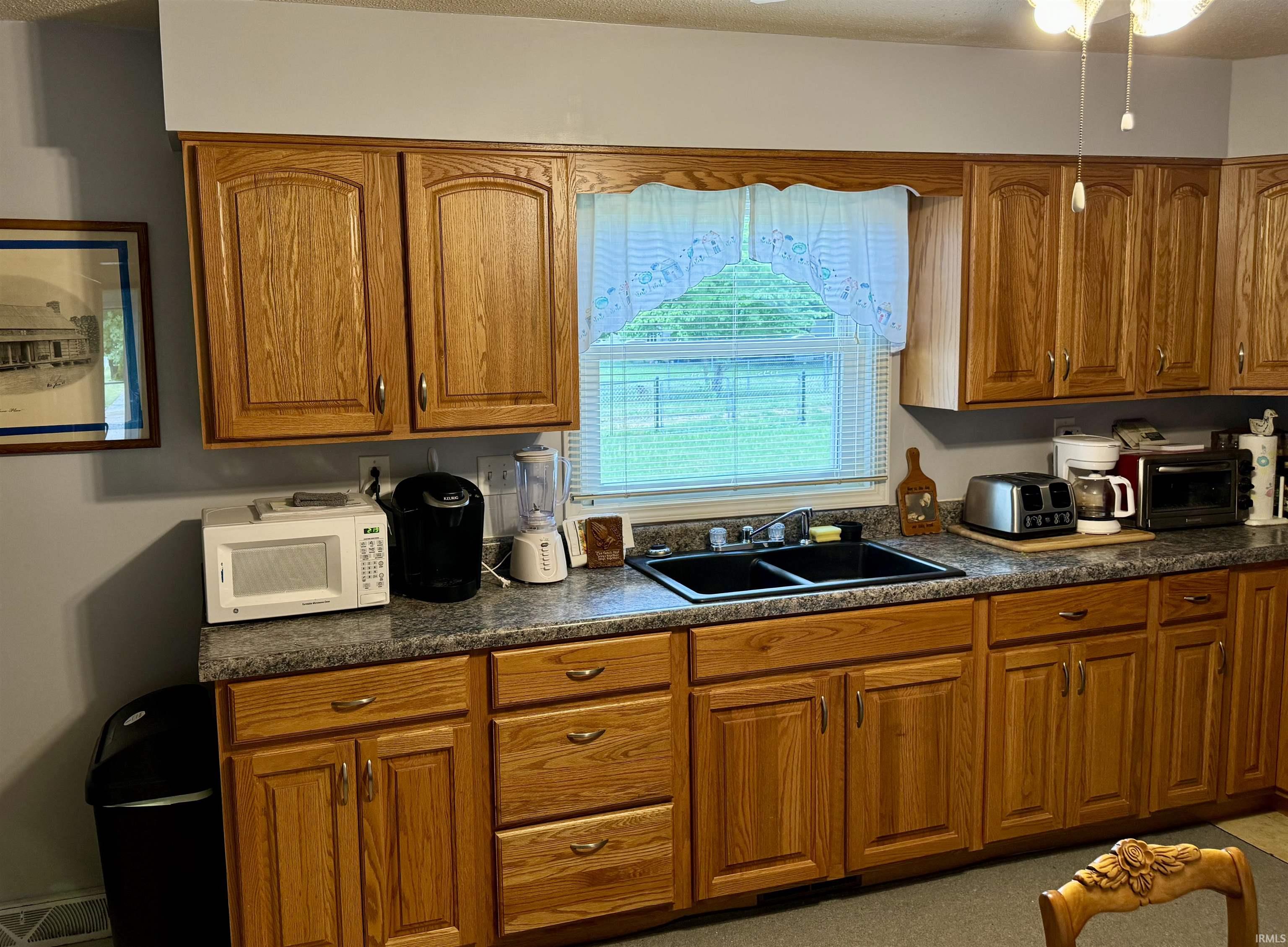 1409 Spear Street Rochester, IN 46975 - Photo 5 of 15