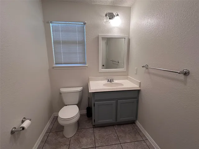 $2,350 | 109 Simpson Avenue, Cedar Creek, TX 78612