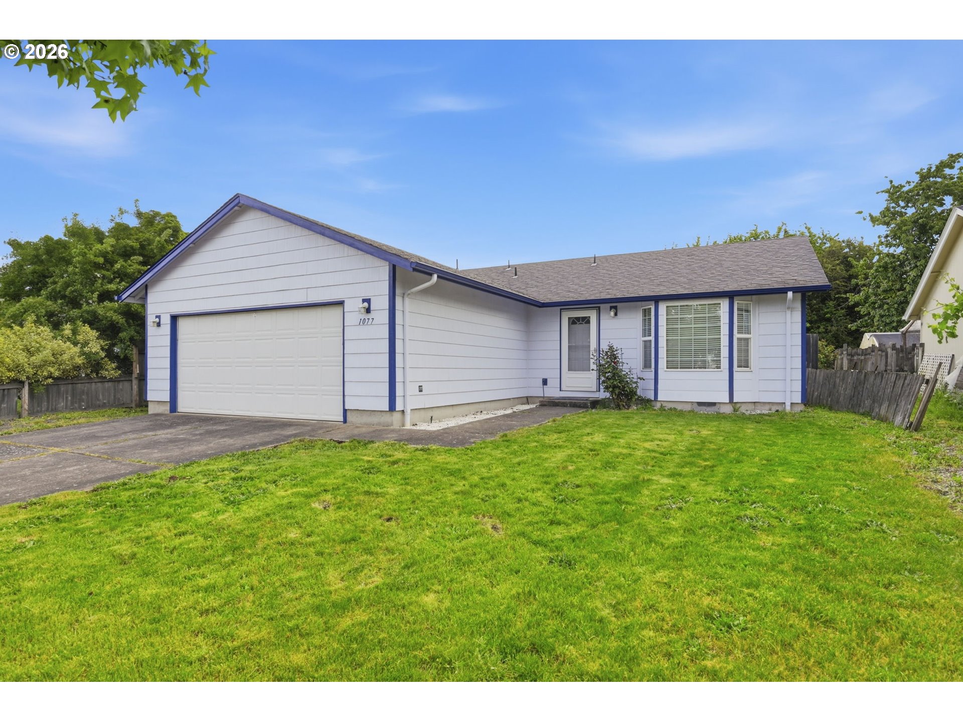 1077 South 10th Street Lebanon, OR 97355 - Photo 1 of 33