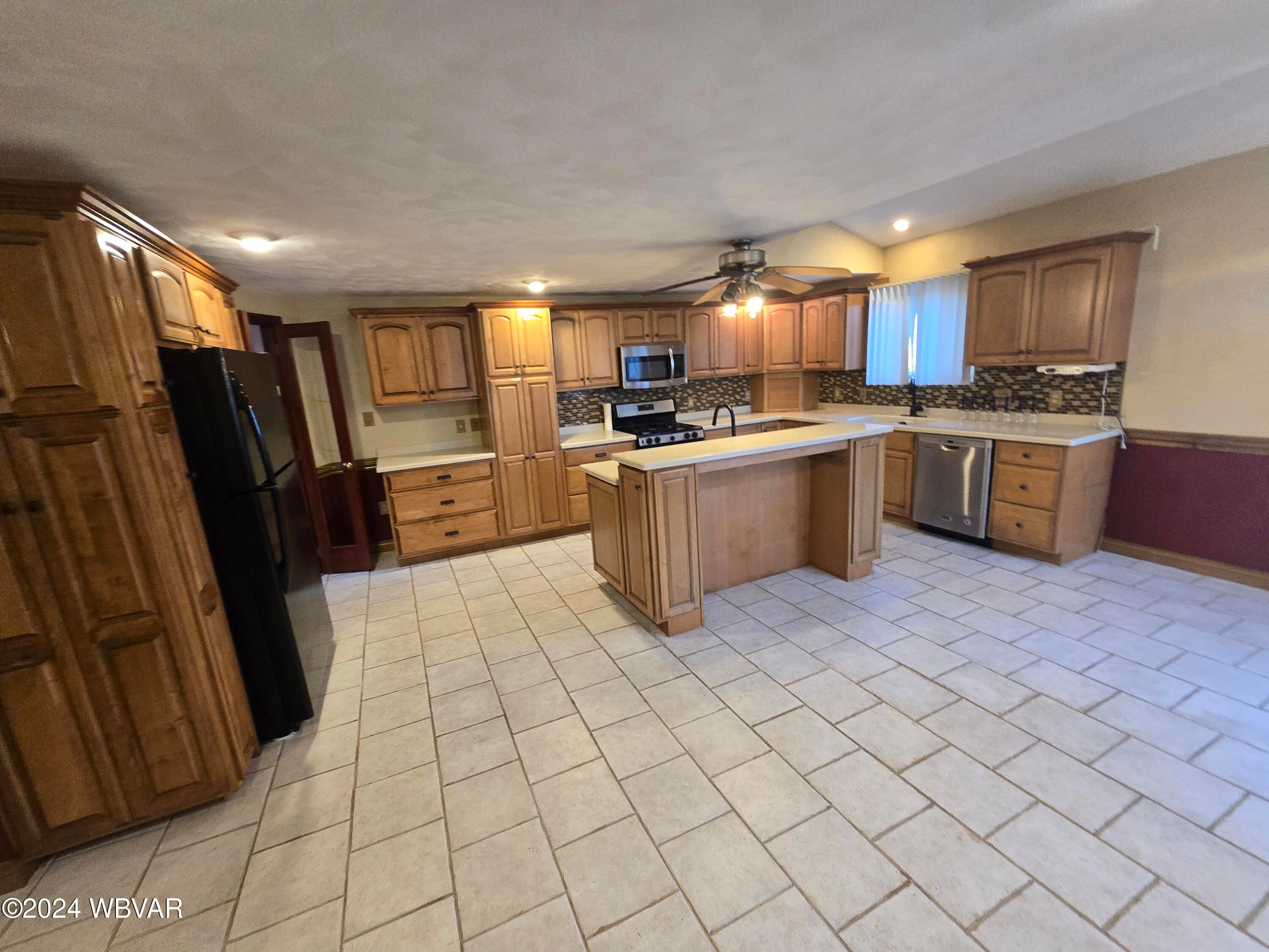 2477 East Valley Road Loganton, PA 17747 - Photo 33 of 77 20241208_152524