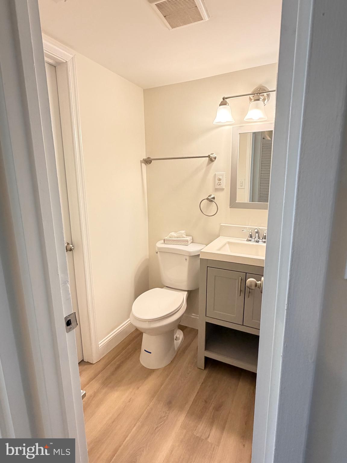 2316 Freetown Court, Unit 1B Reston, VA 20191 - Photo 24 of 48