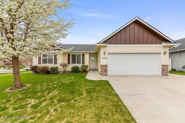$450,000 | 1449 North Moonstone Street, Post Falls, ID 83854