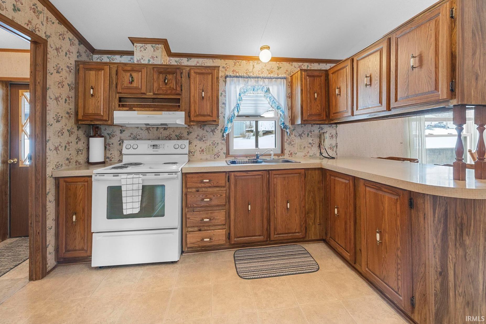 685 West Seitz Street Jasper, IN 47546 - Photo 7 of 24