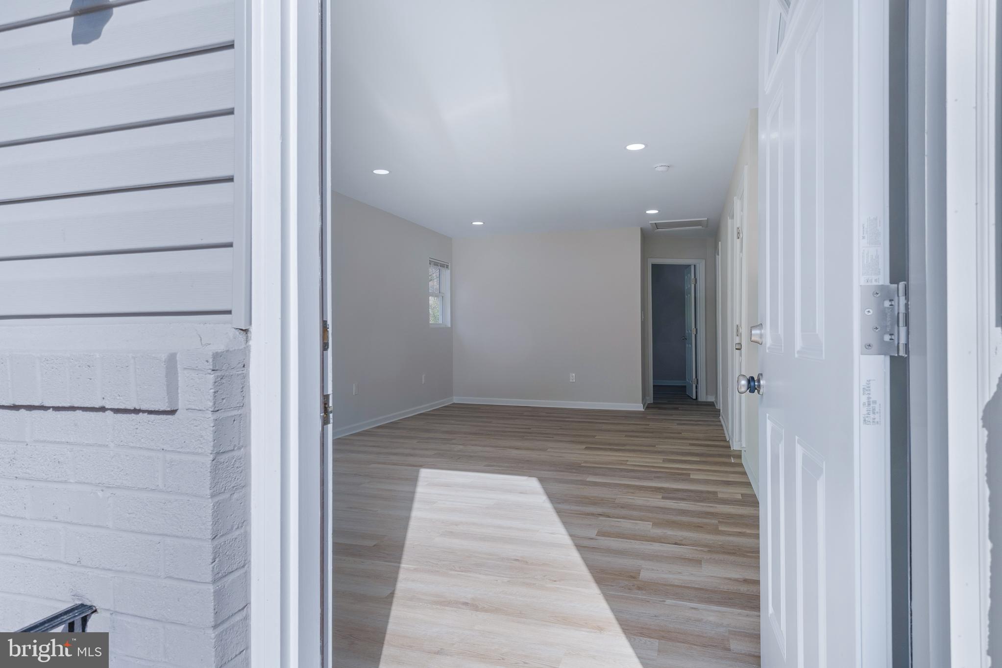 6112 Perry Street Landover, MD 20785 - Photo 4 of 56