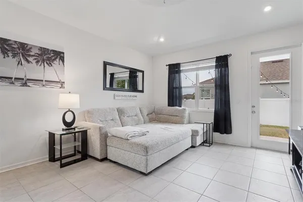 $2,500 | 4352 Reisswood Loop, Palmetto, FL 34221