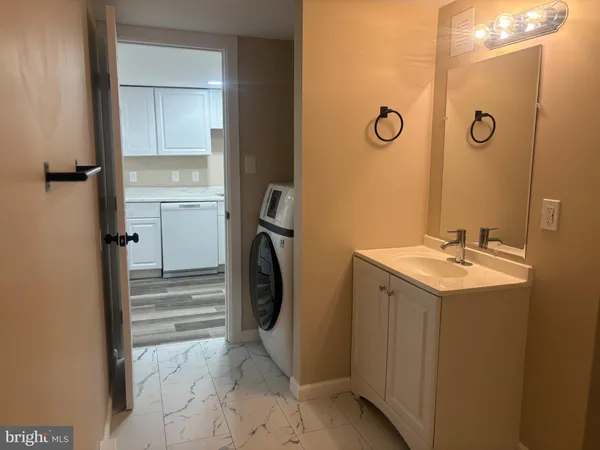 $1,750 | 14 West Avenue, Unit B, Woodstown, NJ 08098
