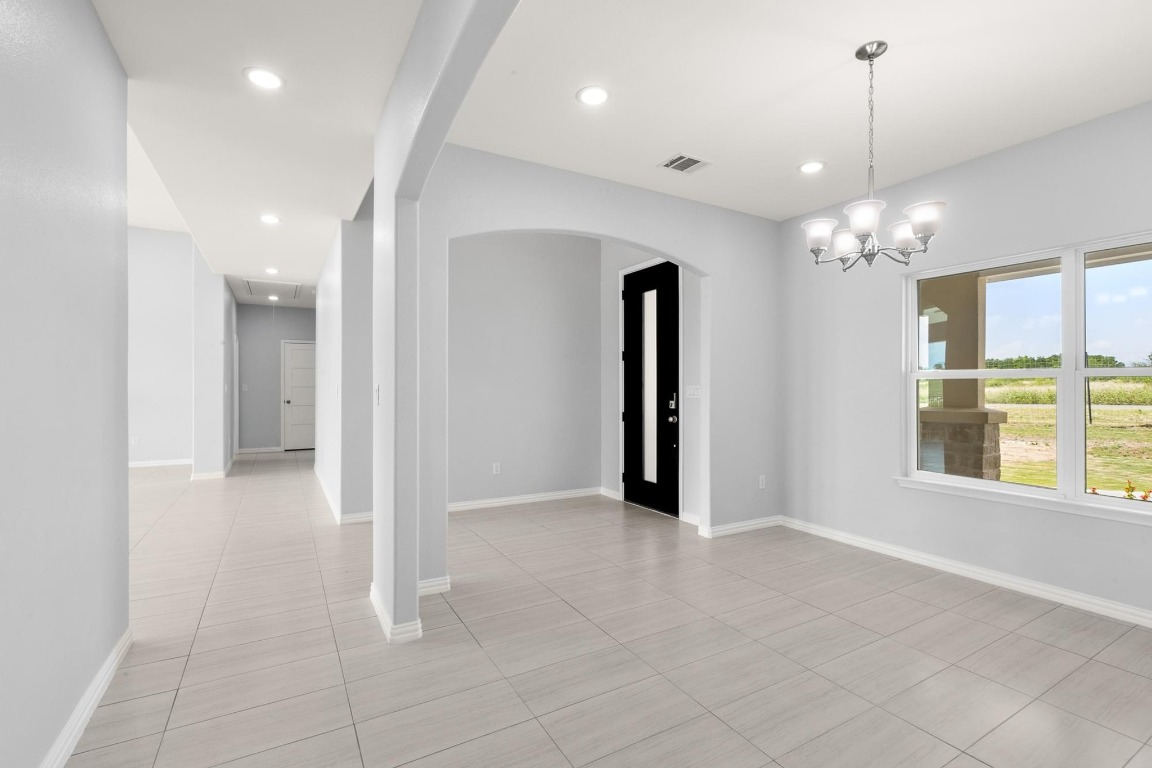 1136 County Road 484 Elgin, TX 78621 - Photo 7 of 37