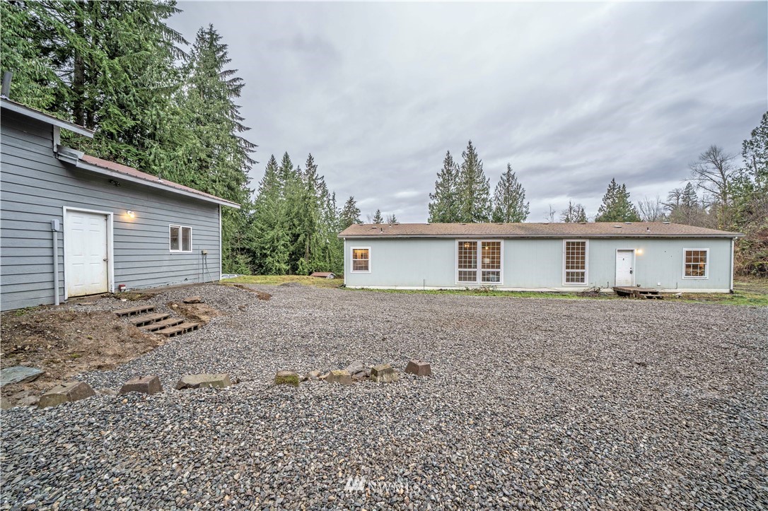 5139 Tenneson Road Sedro-Woolley, WA 98284 - Photo 2 of 21 Gallery Image 2