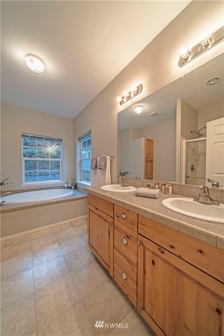 5139 Tenneson Road Sedro-Woolley, WA 98284 - Photo 11 of 21 Gallery Image 11