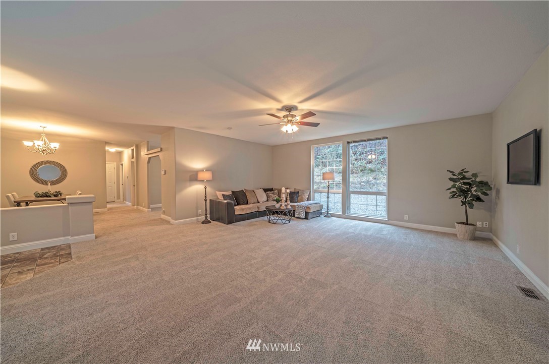 5139 Tenneson Road Sedro-Woolley, WA 98284 - Photo 4 of 21 Gallery Image 4