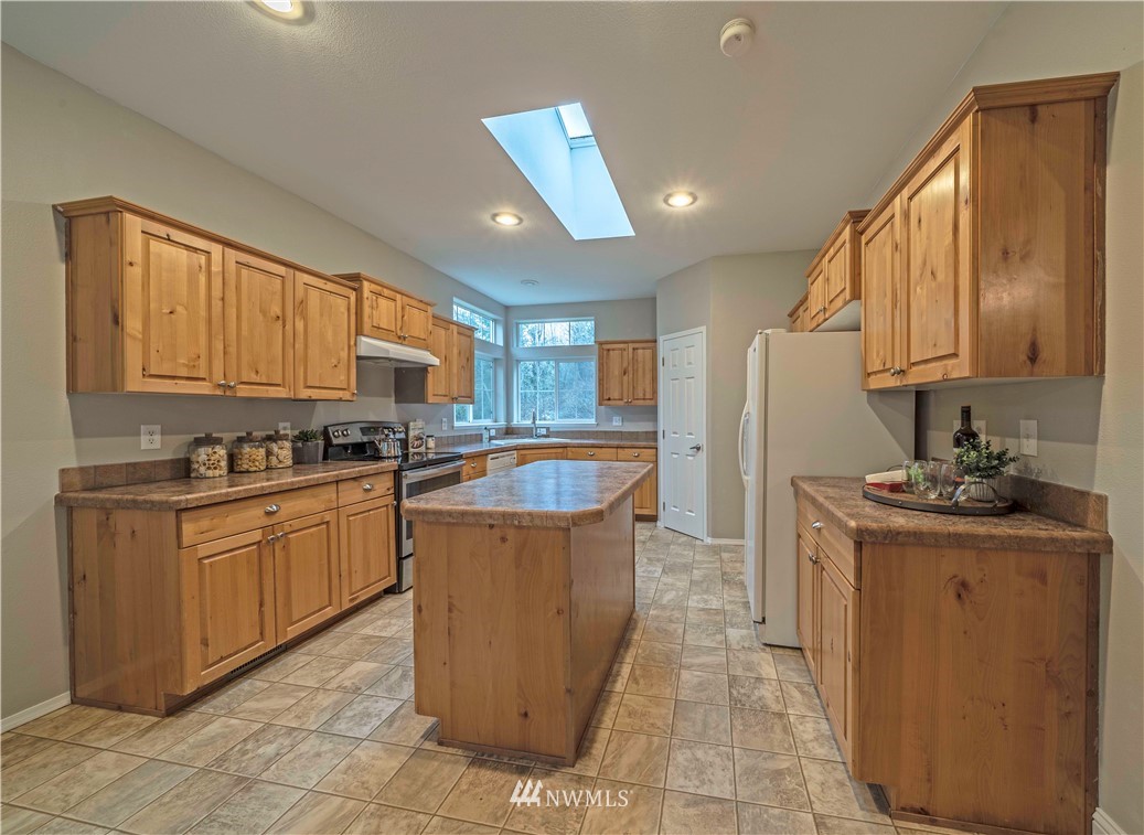 5139 Tenneson Road Sedro-Woolley, WA 98284 - Photo 7 of 21 Gallery Image 7