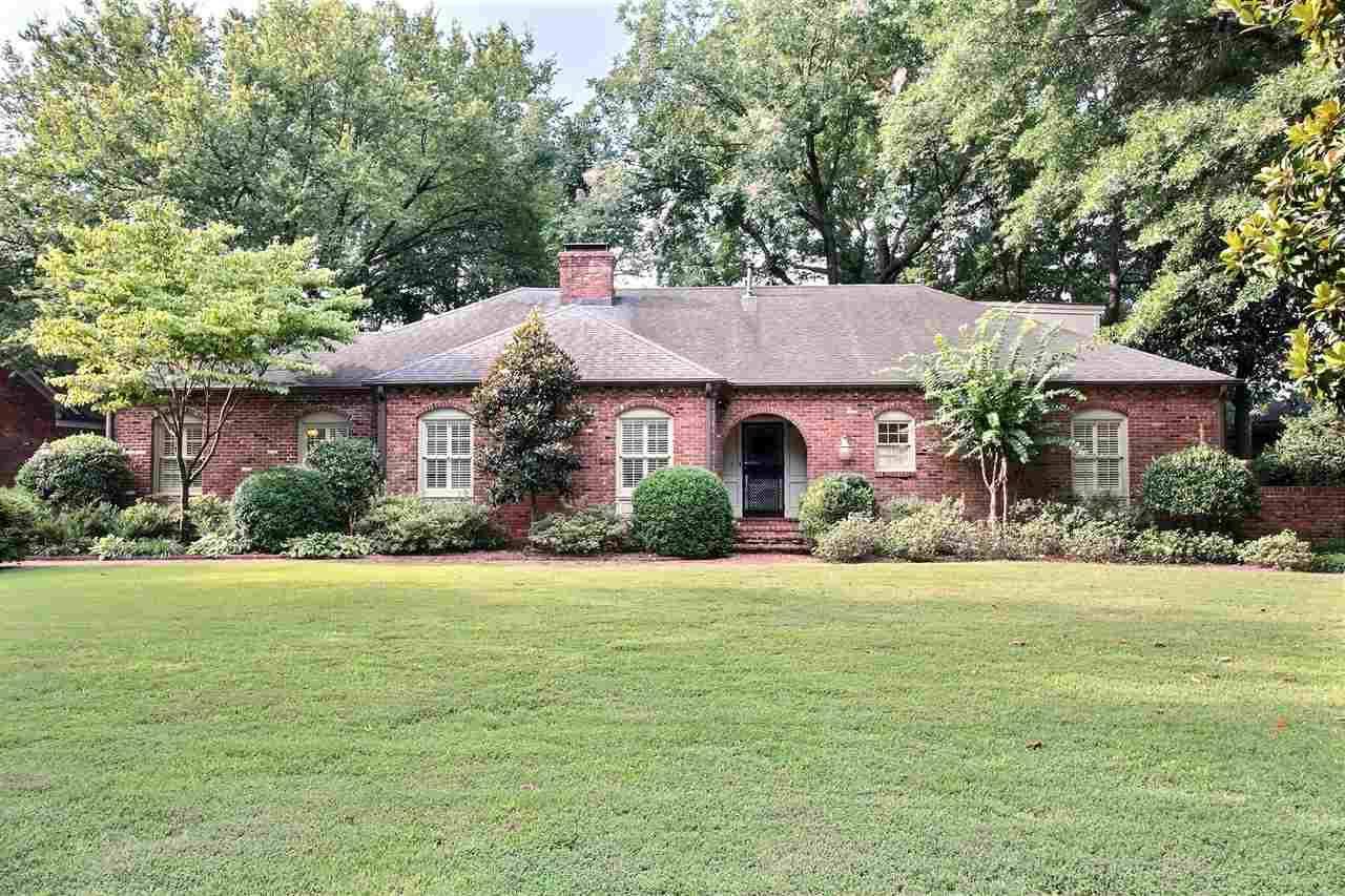 5219 South Angela Road Memphis, TN 38117 - Photo 1 of 25