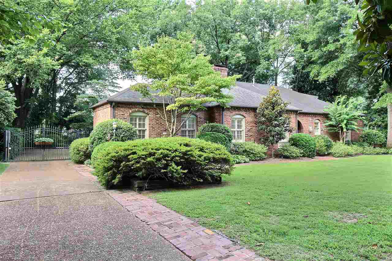 5219 South Angela Road Memphis, TN 38117 - Photo 2 of 25