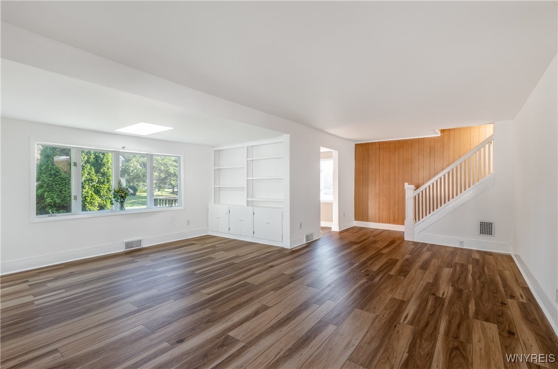 294 West Main Street Springville, NY 14141 - Photo 6 of 30