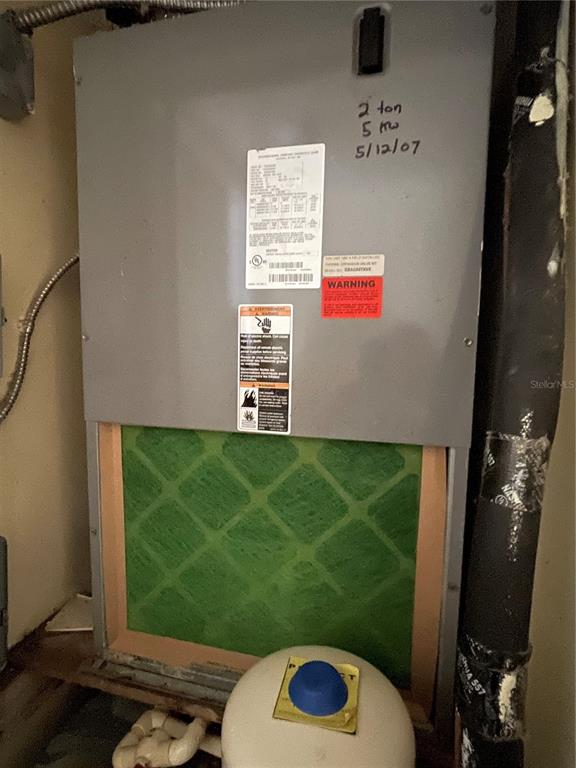 802 Lennox Road West, Unit 802 Palm Harbor, FL 34683 - Photo 22 of 42 a view of bathroom