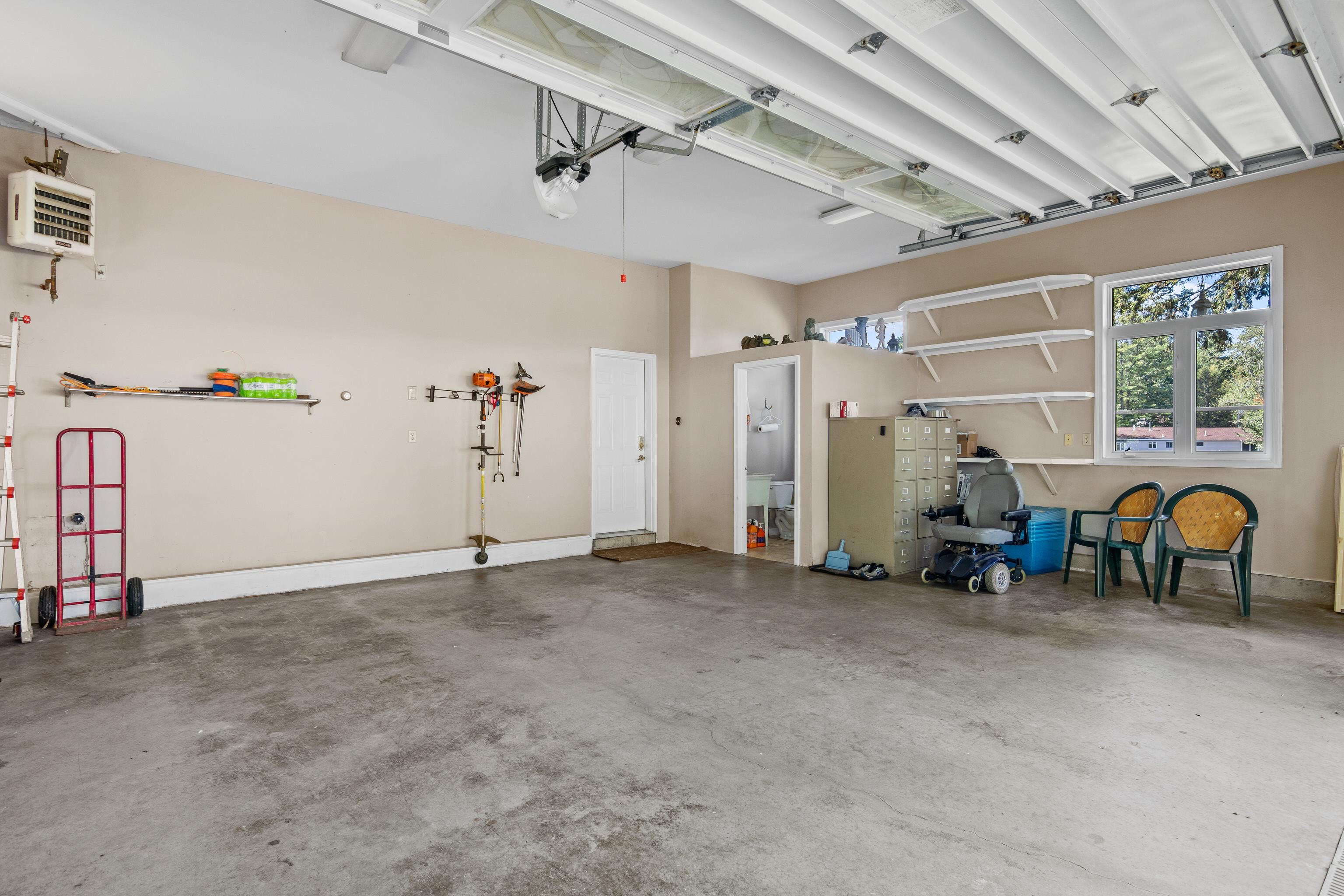 33 Riverview Park Road Manchester, NH 03102 - Photo 38 of 39