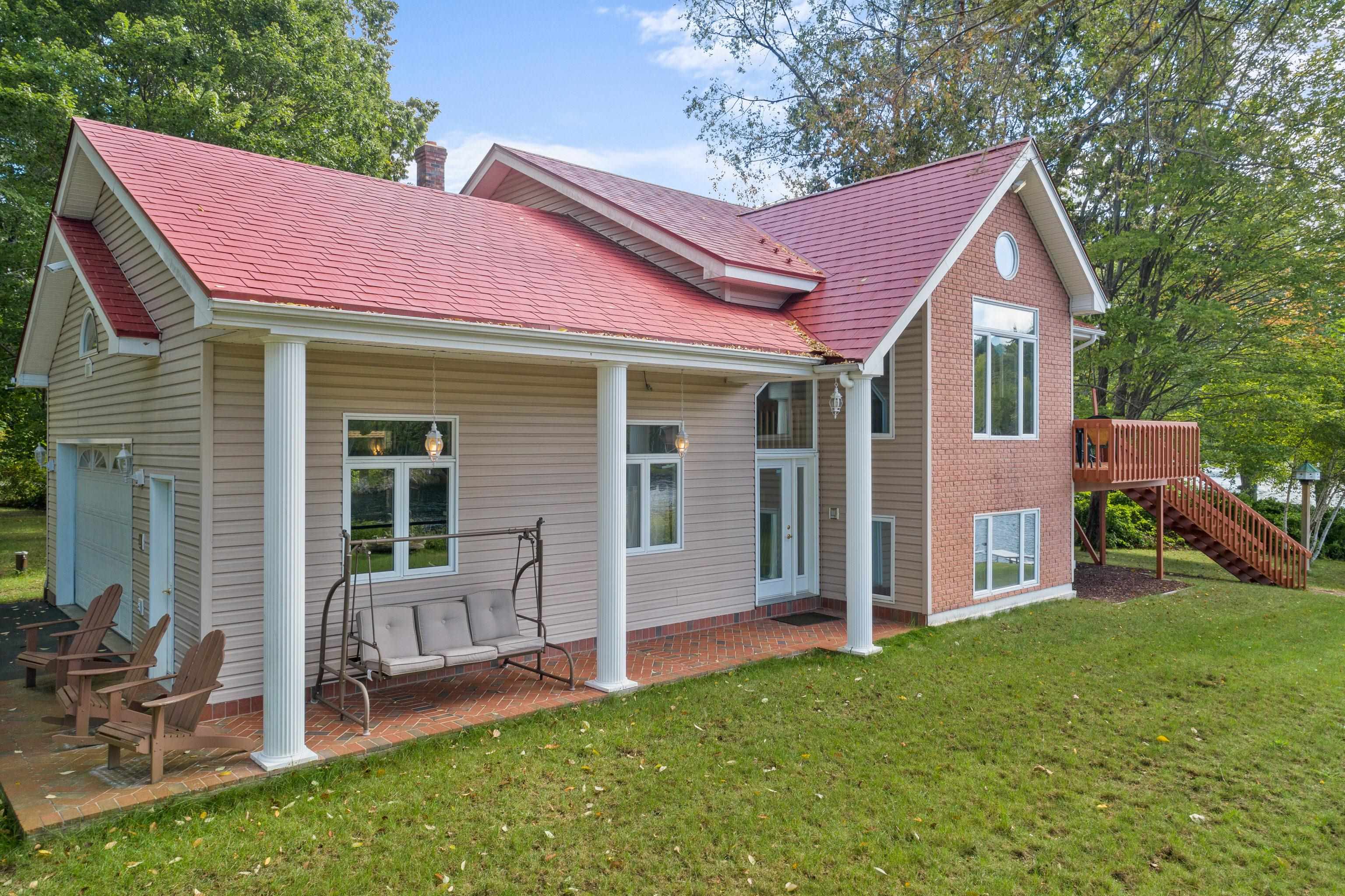 33 Riverview Park Road Manchester, NH 03102 - Photo 8 of 39