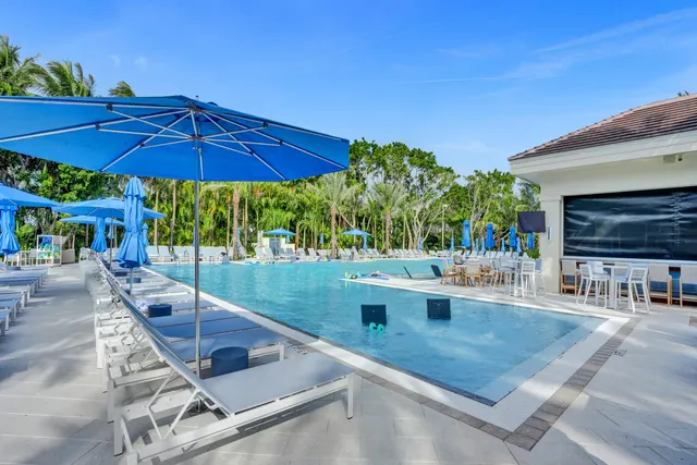 $14,000 | 251 Isle Way, Palm Beach Gardens, FL 33418