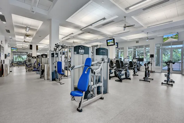 $14,000 | 251 Isle Way, Palm Beach Gardens, FL 33418