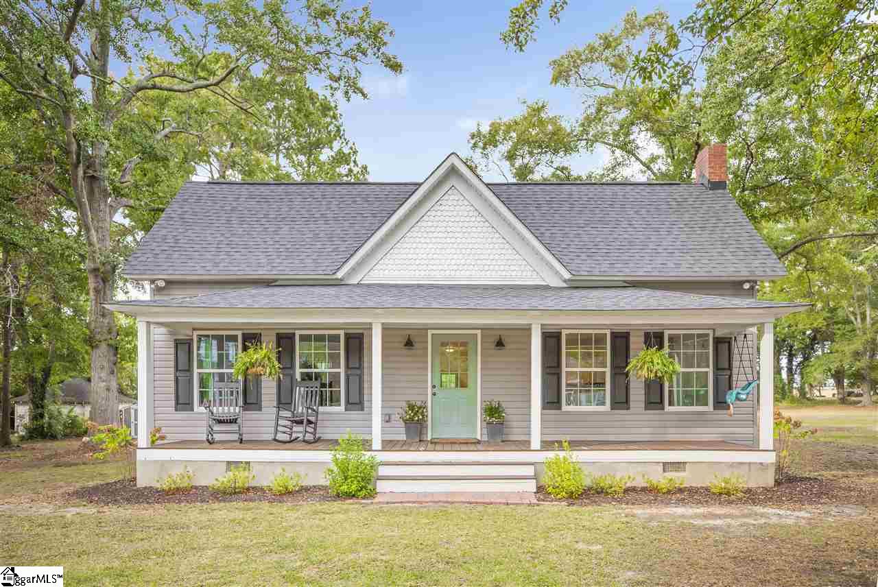 110 West Hampton Avenue Honea Path, SC 29654 - Photo 1 of 13 Gallery Image 1