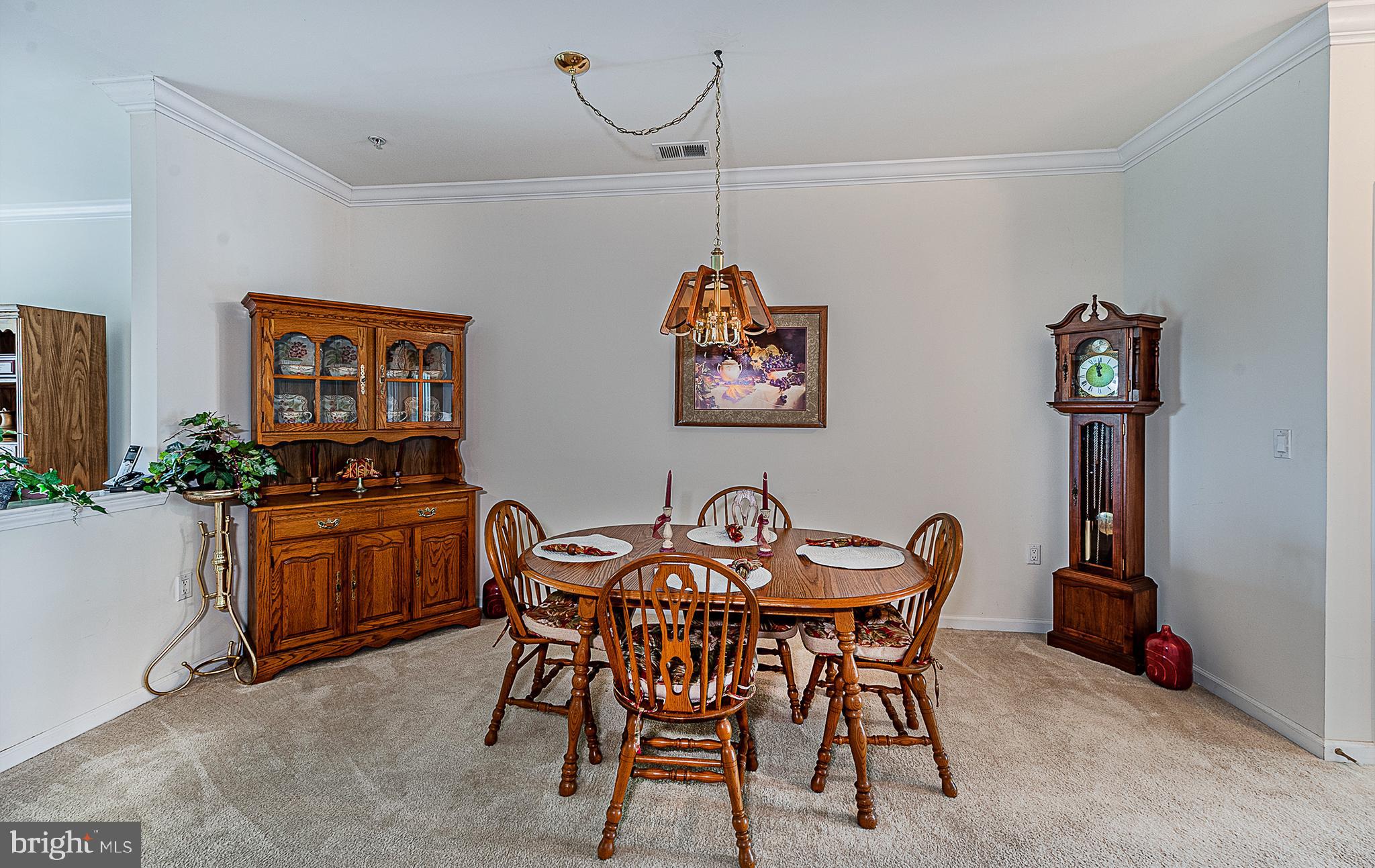 313 Raphael Court Williamstown, NJ 08094 - Photo 5 of 21 Dining area
