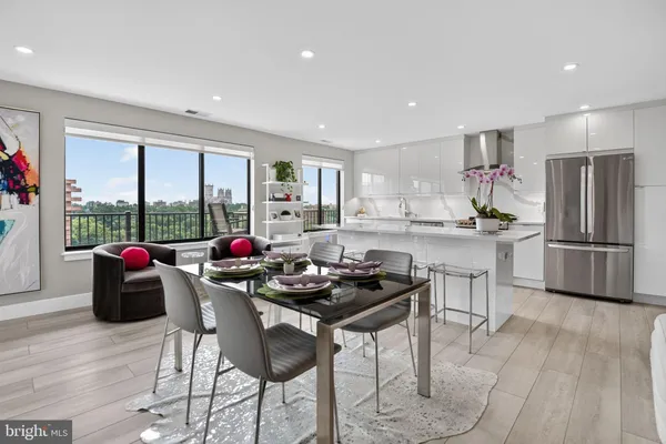 $915,000 | 3101 New Mexico Avenue Northwest, Unit 1006, Washington, DC 20016