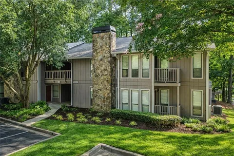 $200,000 | 3991 Woodridge Way, Tucker, GA 30084