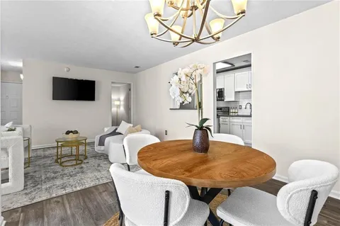 $200,000 | 3991 Woodridge Way, Tucker, GA 30084