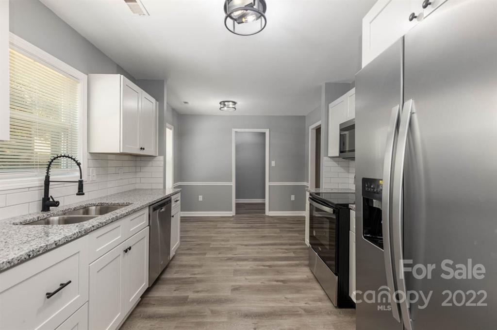 11808 Painted Tree Road Charlotte, NC 28226 - Photo 15 of 34 Gallery Image 15