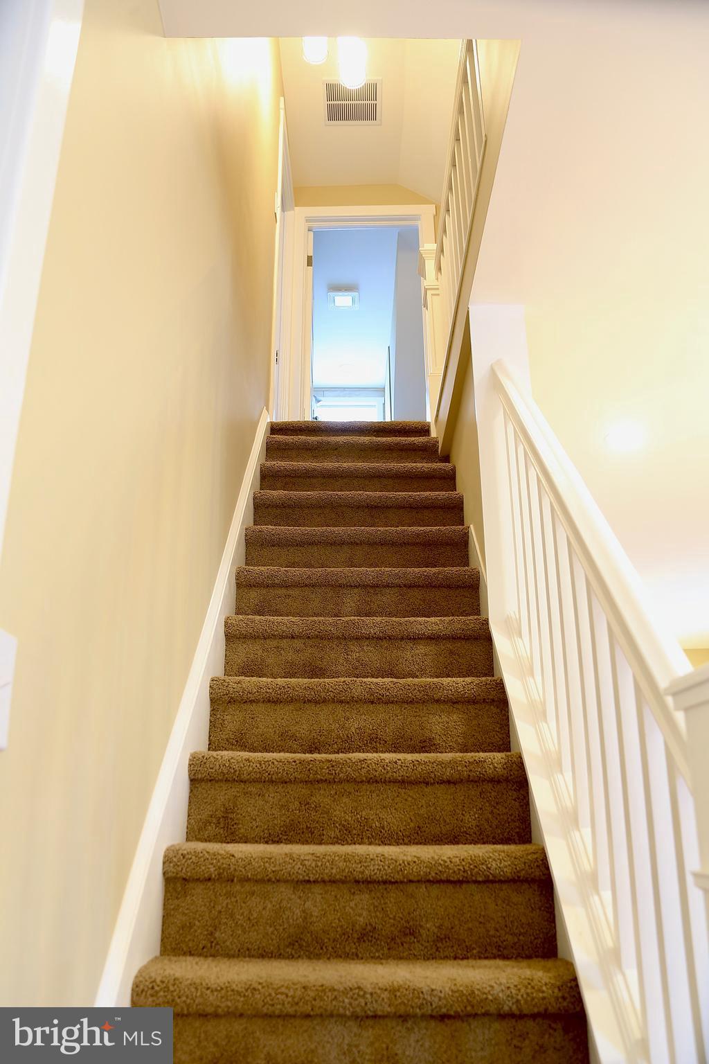 343 Nicholson Road Essex, MD 21221 - Photo 31 of 59 a view of entryway