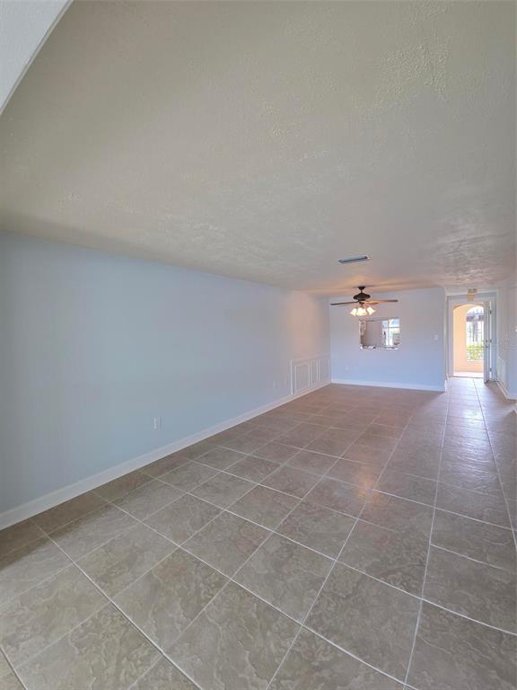 4127 Hampton Drive, Unit 4127 New Port Richey, FL 34652 - Photo 7 of 20