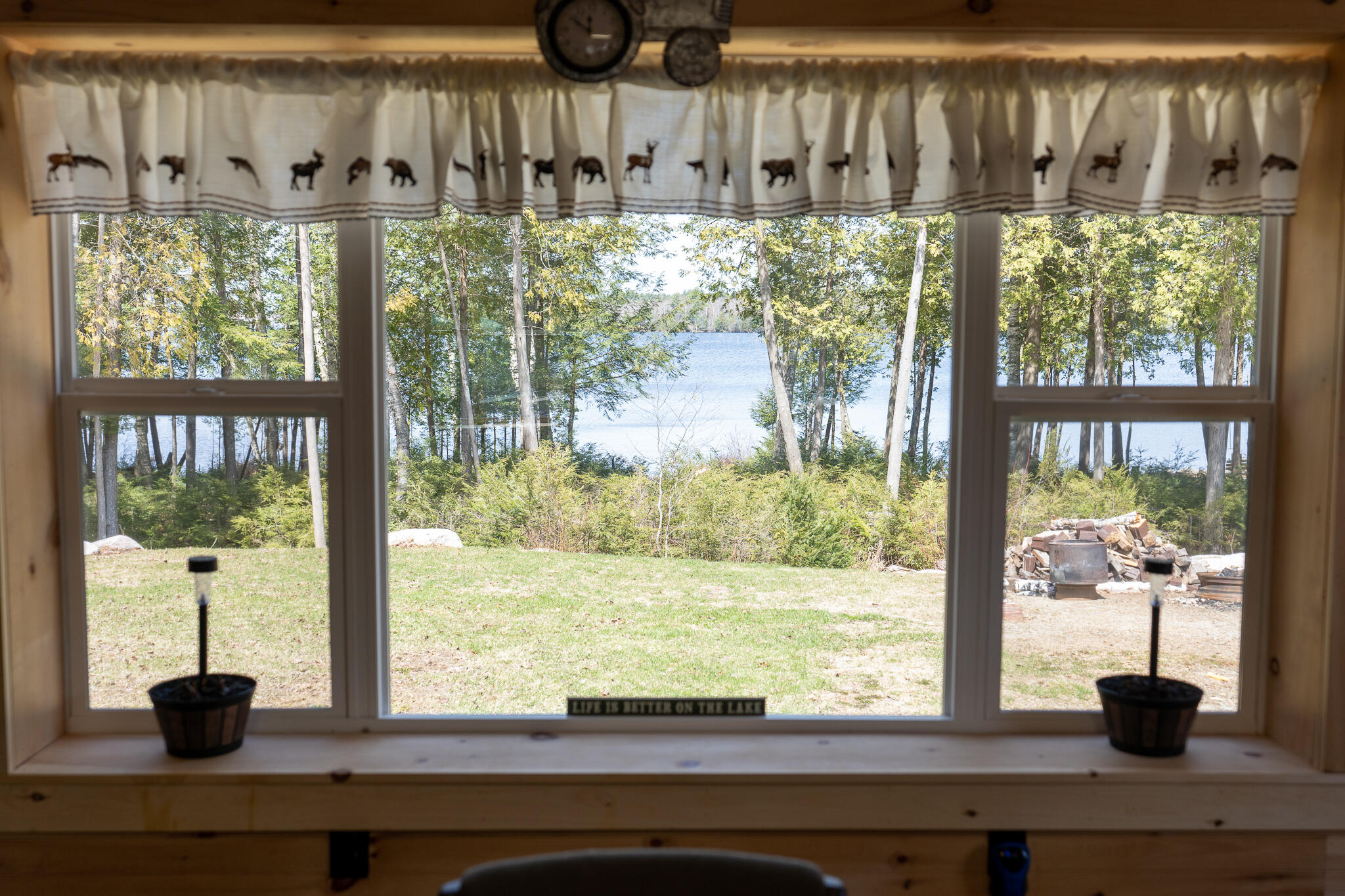 338 Weatherbee Pt Road Lincoln, ME 04457 - Photo 9 of 26 8b. Window