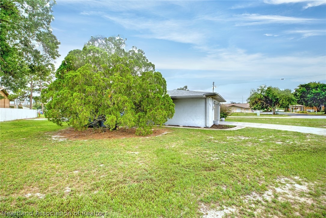 1221 Forest Road Sebring, FL 33872 - Photo 29 of 37