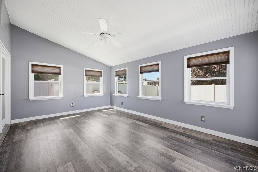 567 Borden Road Cheektowaga, NY 14043 - Photo 28 of 48