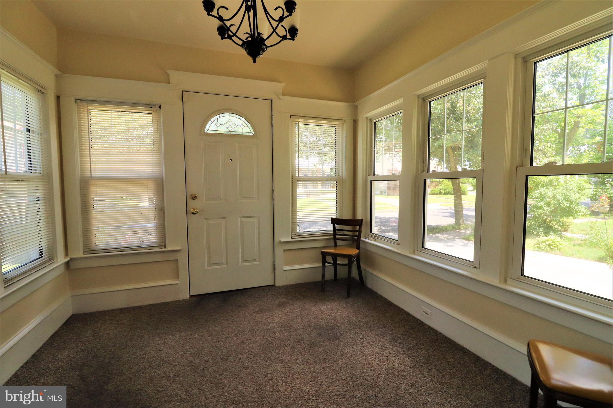 111 Hemlock Avenue Laurel Springs, NJ 08021 - Photo 3 of 26 Gallery Image 3