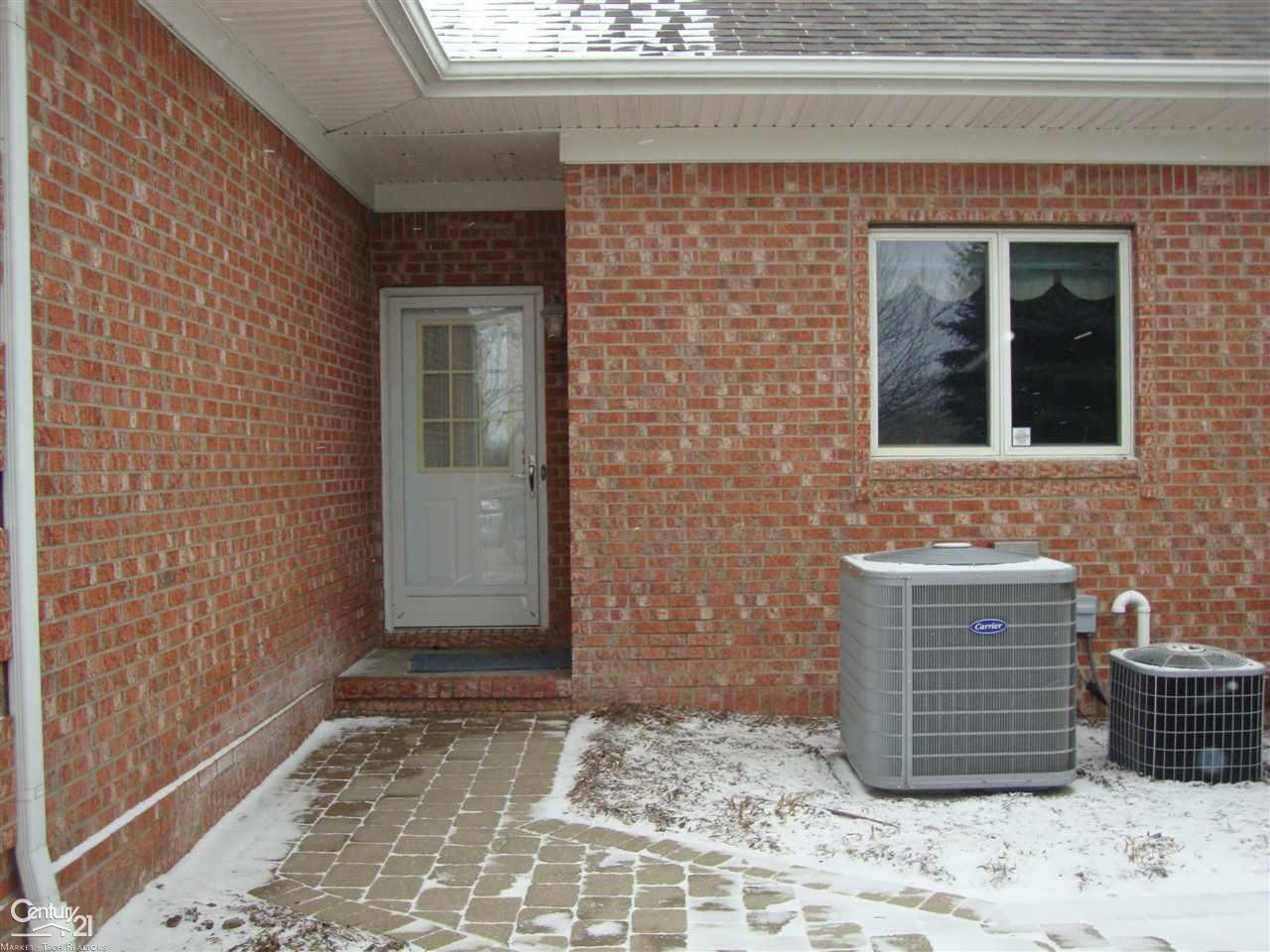 73601 Omo Road Armada, MI 48005 - Photo 64 of 72 Delivery/Service Entry