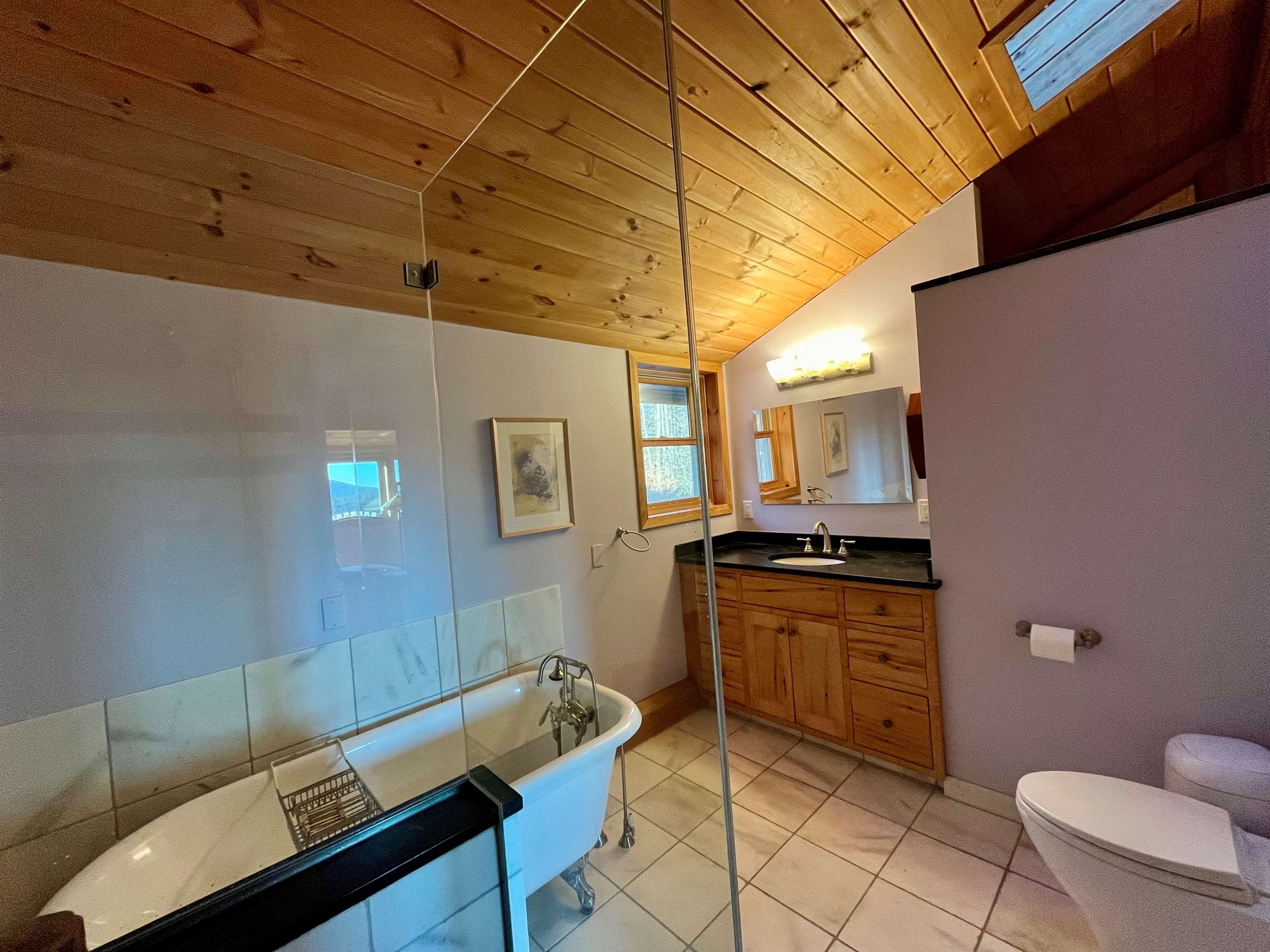 911 Shaw Road Roxbury, VT 05669 - Photo 10 of 37