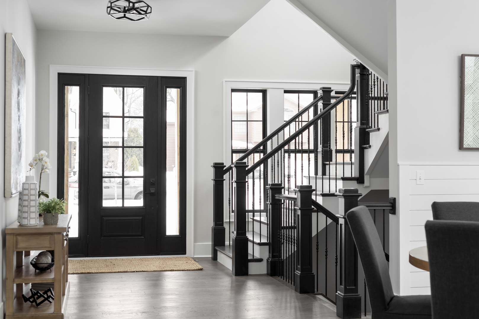 635 North Main Street Naperville, IL 60563 - Photo 8 of 26 a view of entryway with livingroom