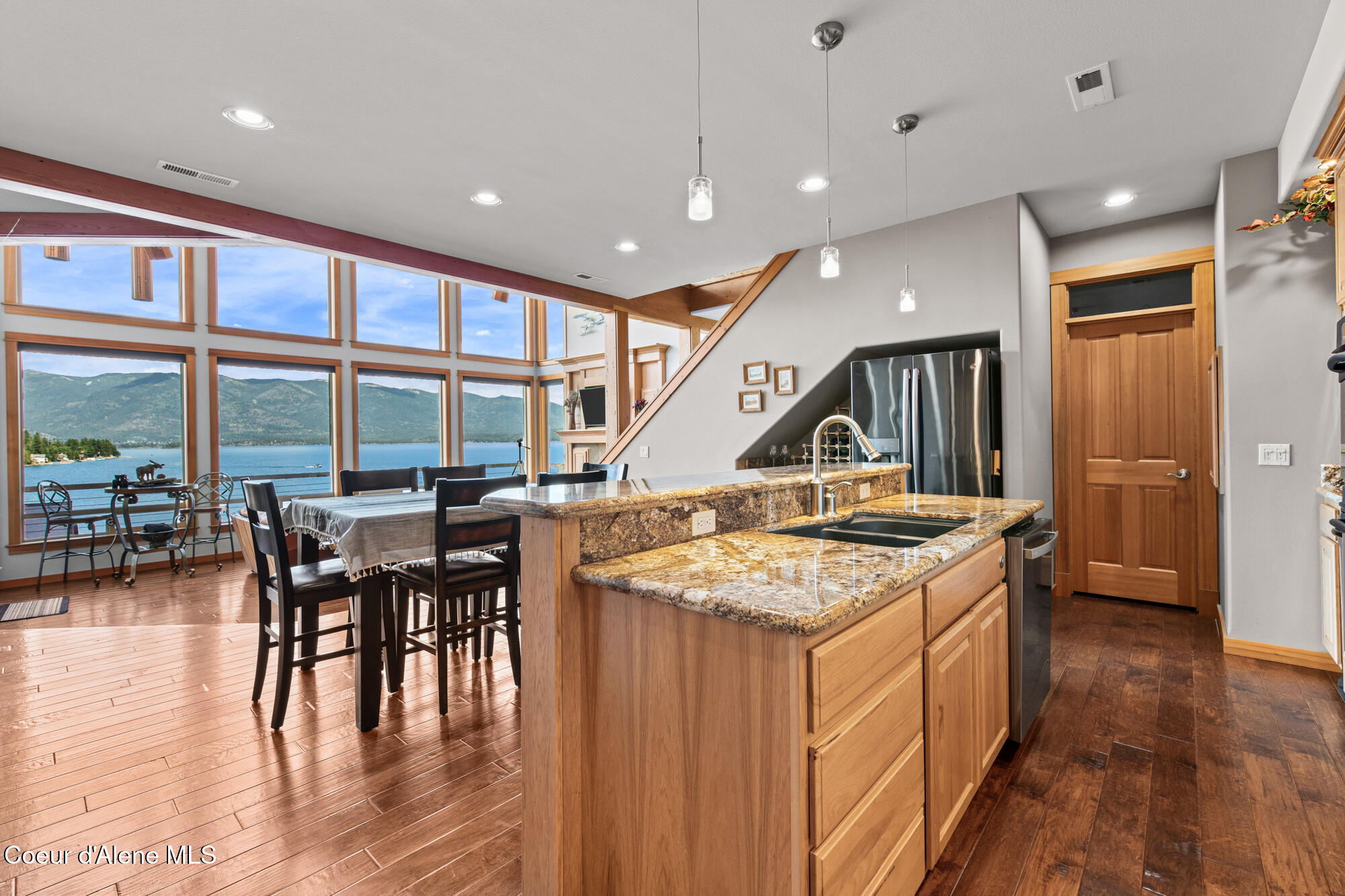 511 South Camp Bay Road Sagle, ID 83860 - Photo 21 of 64 14. kitchen