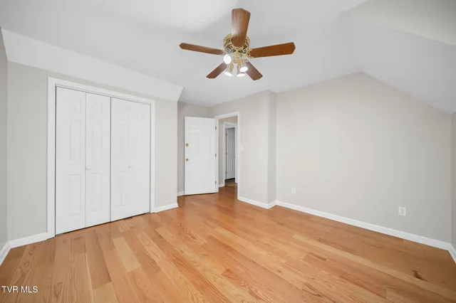 $259,900 | 1725 West Lakeview Drive, Unit 70, Johnson City, TN 37601