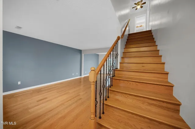 $259,900 | 1725 West Lakeview Drive, Unit 70, Johnson City, TN 37601