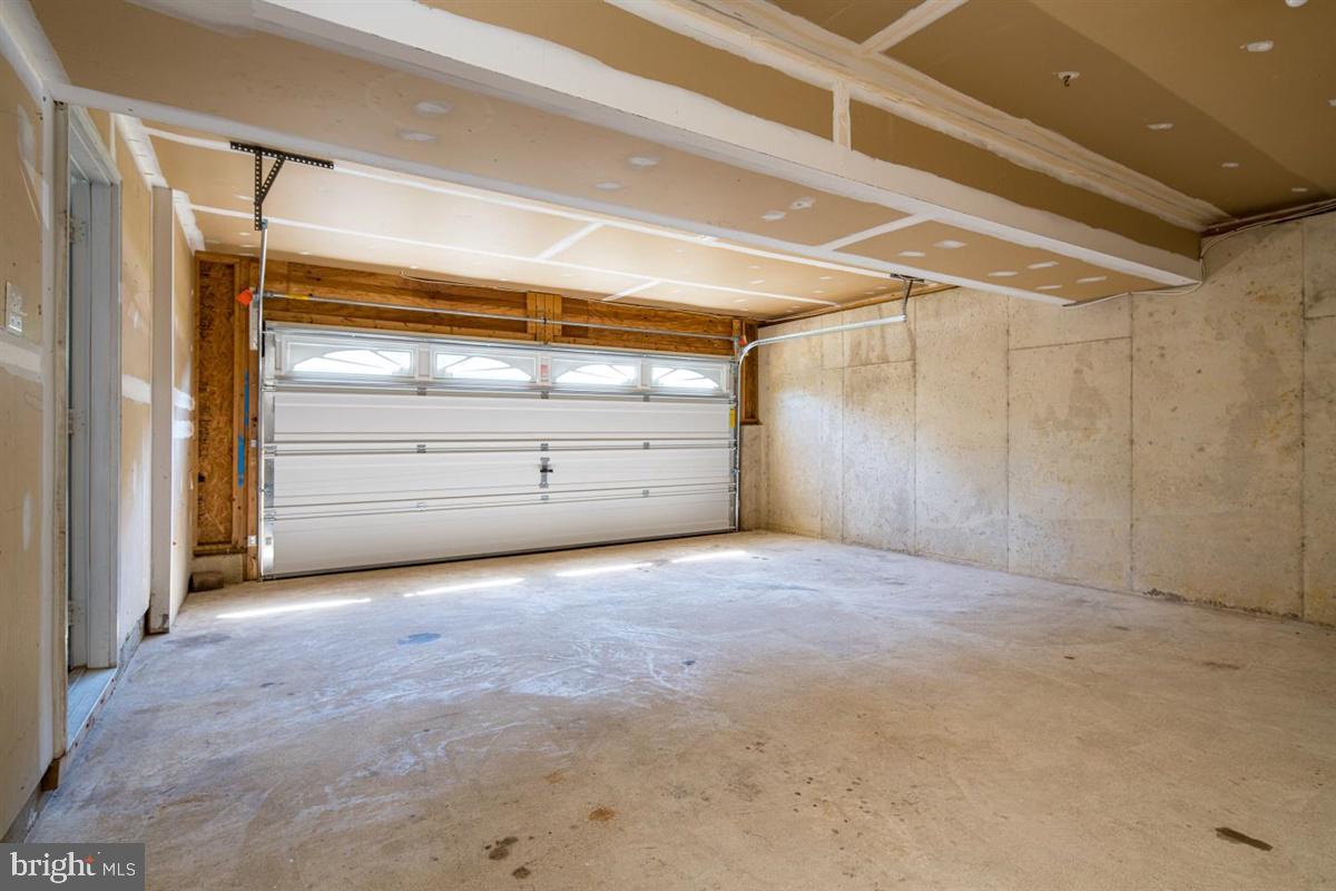 20 Myrtle Road Fredericksburg, VA 22405 - Photo 28 of 34 Oversized 2 car garage